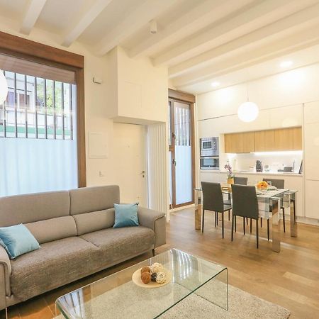 T&L Triana Loft - Just Like At Home Sevilha Exterior foto